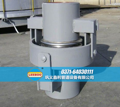 萬向鉸鏈套筒<a href=http://m.cavemanastronomy.com target=_blank class=infotextkey>補償器</a>